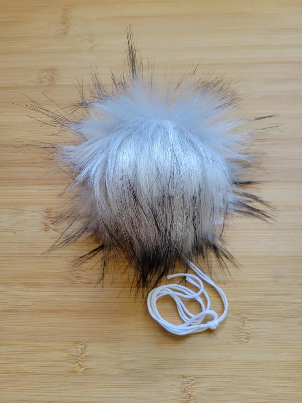 Pompons en fausse fourrure Loup Gris