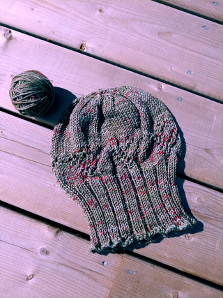 Pattern: Nature's Twig & Berry Slouchy